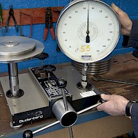 Pressure Gauge Calibration - Fenflow Ltd